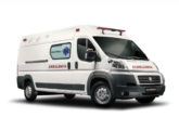 Este Fiat Ducato é um dos exemplos de vans equipadas como ambulâncias pela paranaense Bellan.