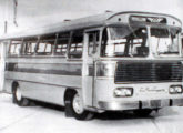 Em 1968 foi iniciada a produção do urbano Bela Vista, ainda com teto curvo; a ampla grade frontal era exclusividade do modelo nordestino; o veículo da imagem traz chassi LPO.