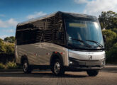 Microônibus elétrico Arrow PAX Executivo.