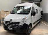 Primeira van Renault Master d'O Sonho, transformada entre setembro e dezembro de 2021.