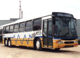 O mesmo ônibus em vista oposta (fonte: Eduardo Oliveira / onibusbrasil).