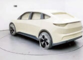 O "mockup" feito na China em vista oposta (fonte: portal noticiasautomotivas).